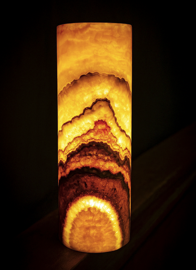 Canyon Spirit – Cylinder Onyx Accent Lamp