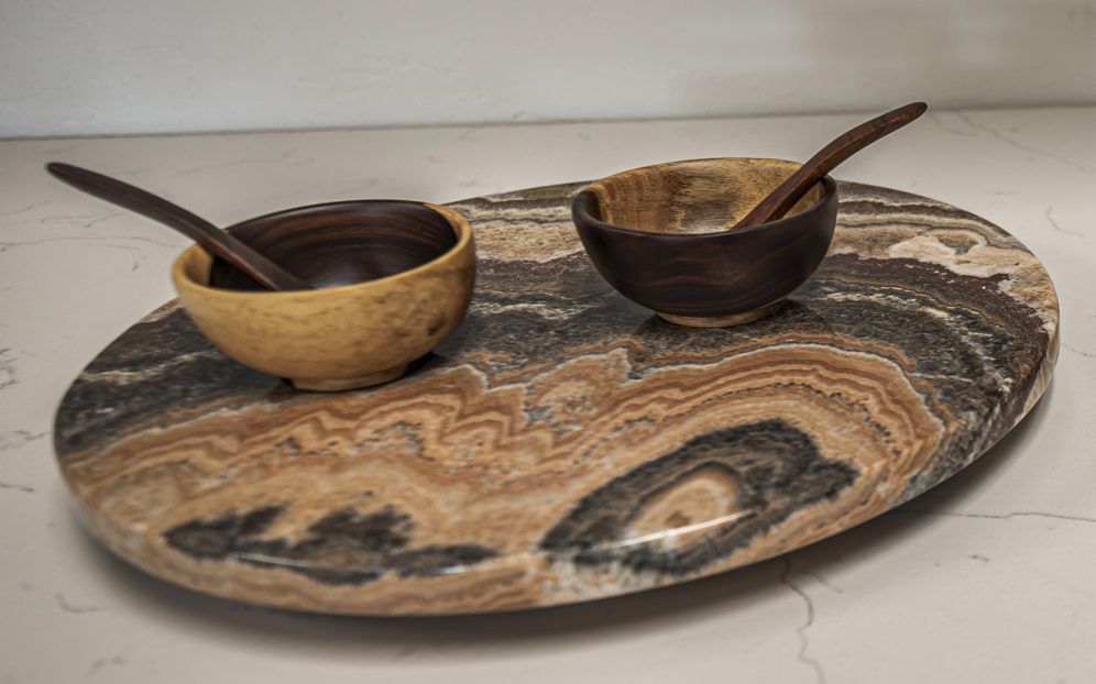 Multicolor Onyx Lazy Susan – 14″ Natural Stone Turntable